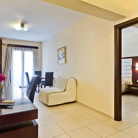 Hotel apartamentowy Socrates & 4*