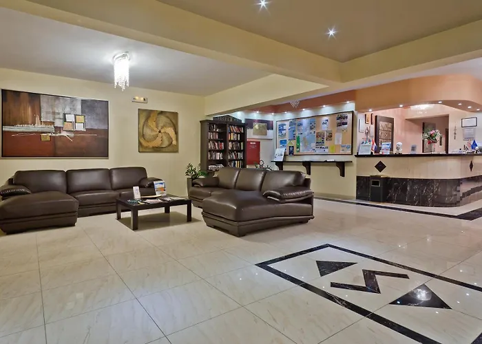 Socrates & 4* Karpathos Town (Pigadia)