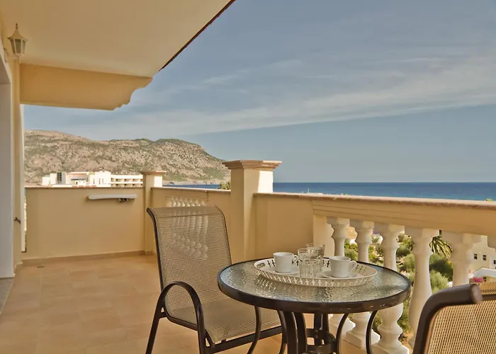 Aparthotel Socrates &