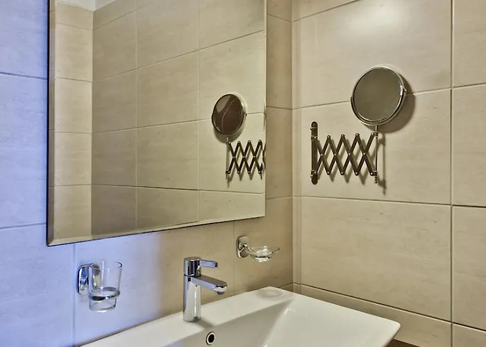 Aparthotel Socrates &