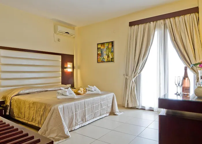 Socrates & Karpathos Town (Pigadia)